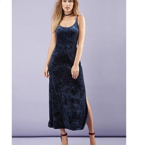 Forever 21 Dresses & Skirts - 💕LASTCHANCE-FINALPRICE💕 Forever21 velvet dress